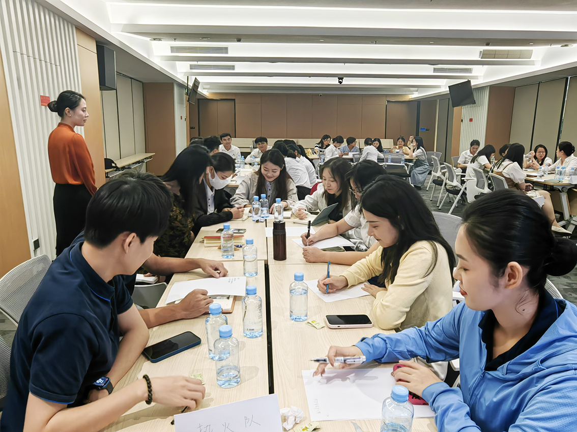 内修素养，外修形象——为打造高质量国有经济提供重要的精神力量