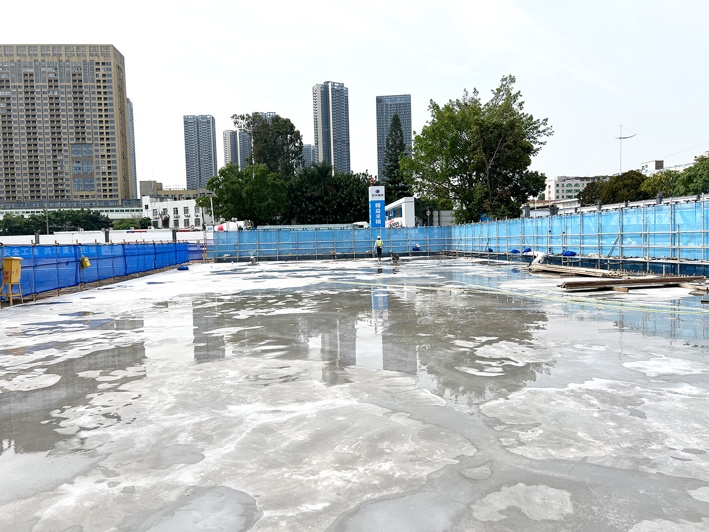 奋战24天!建泰城市更新项目冲出正负零 奋战24天!建泰城市更新项目冲出正负零